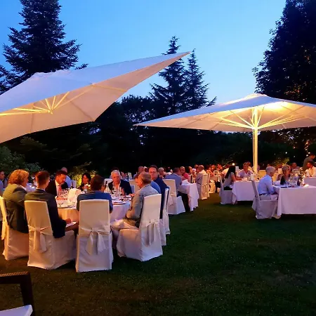 ホテル Ristorante Belvedere