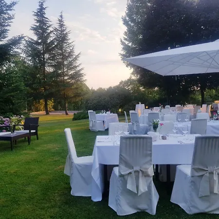 ホテル Ristorante Belvedere